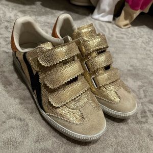 Isabel Marant Beth Sneaker Gold EUC size 38 worn once